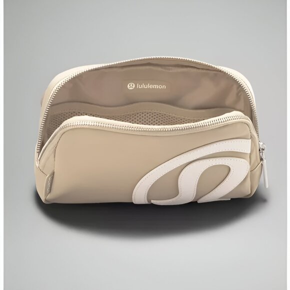 Lululemon Everywhere Belt Bag White Opal Trench Neutral Crossbody Travel O/S - Picture 6 of 16